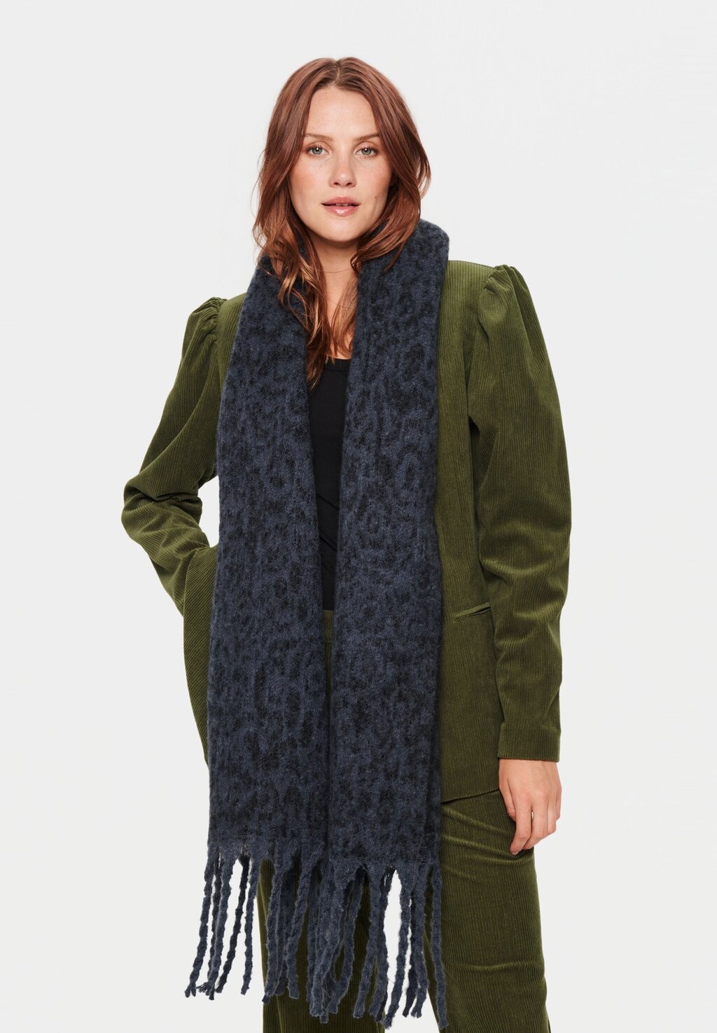 

Шарф Abertesz Saint Tropez, цвет ombre blue