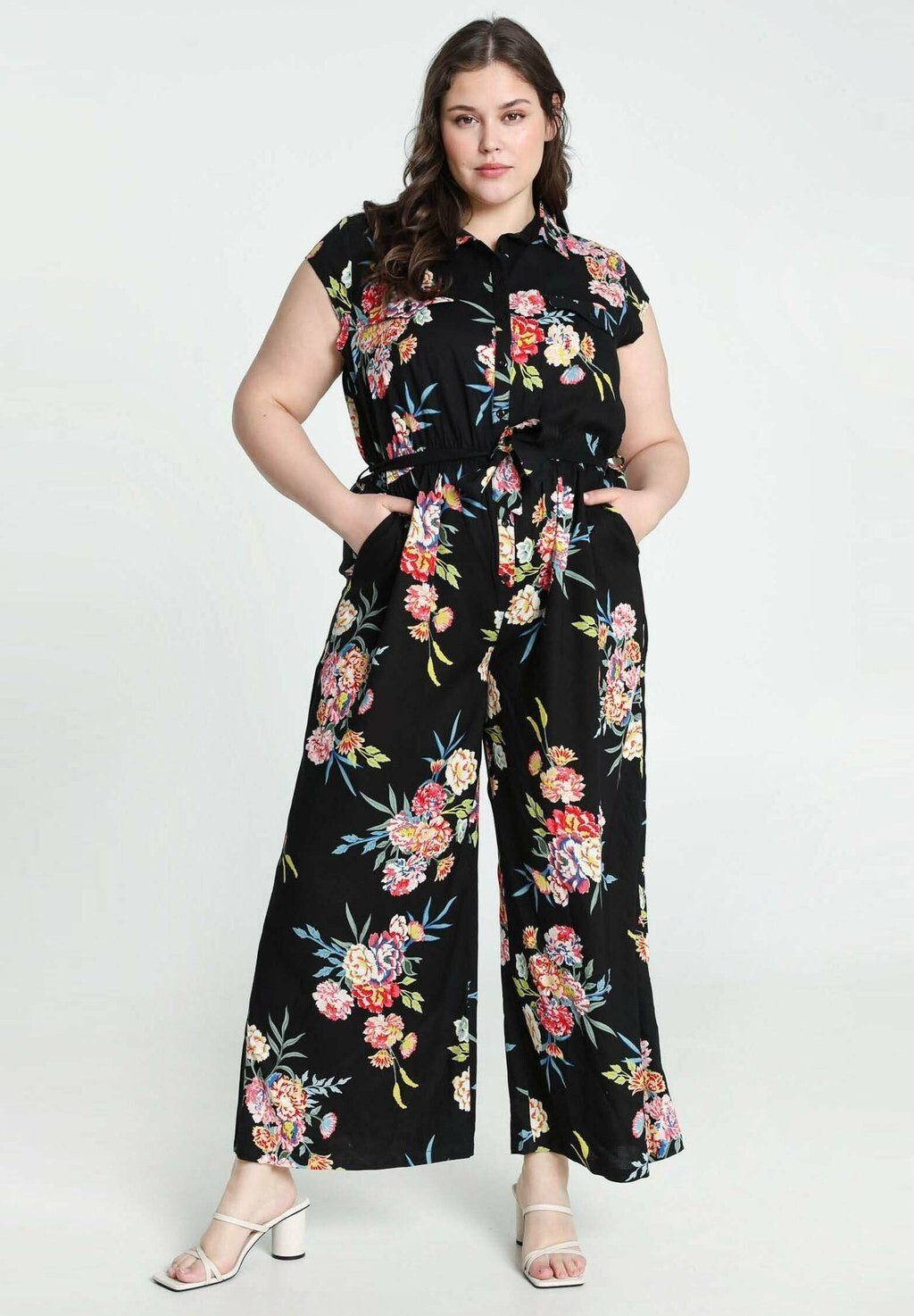 

Комбинезон MOTIF FLORAL Paprika, цвет black