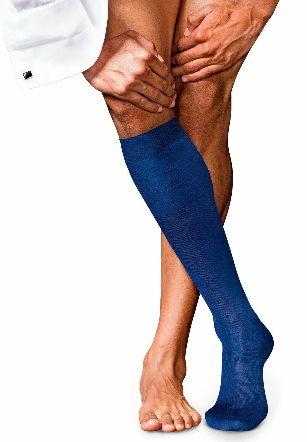 

Носки НЕТ. 6 FINEST MERINO & SILK КОЛЕНА FALKE, королевский синий