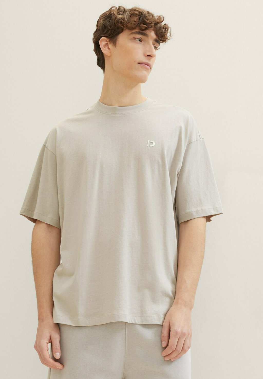 Базовая футболка TOM TAILOR DENIM, цвет light dove grey