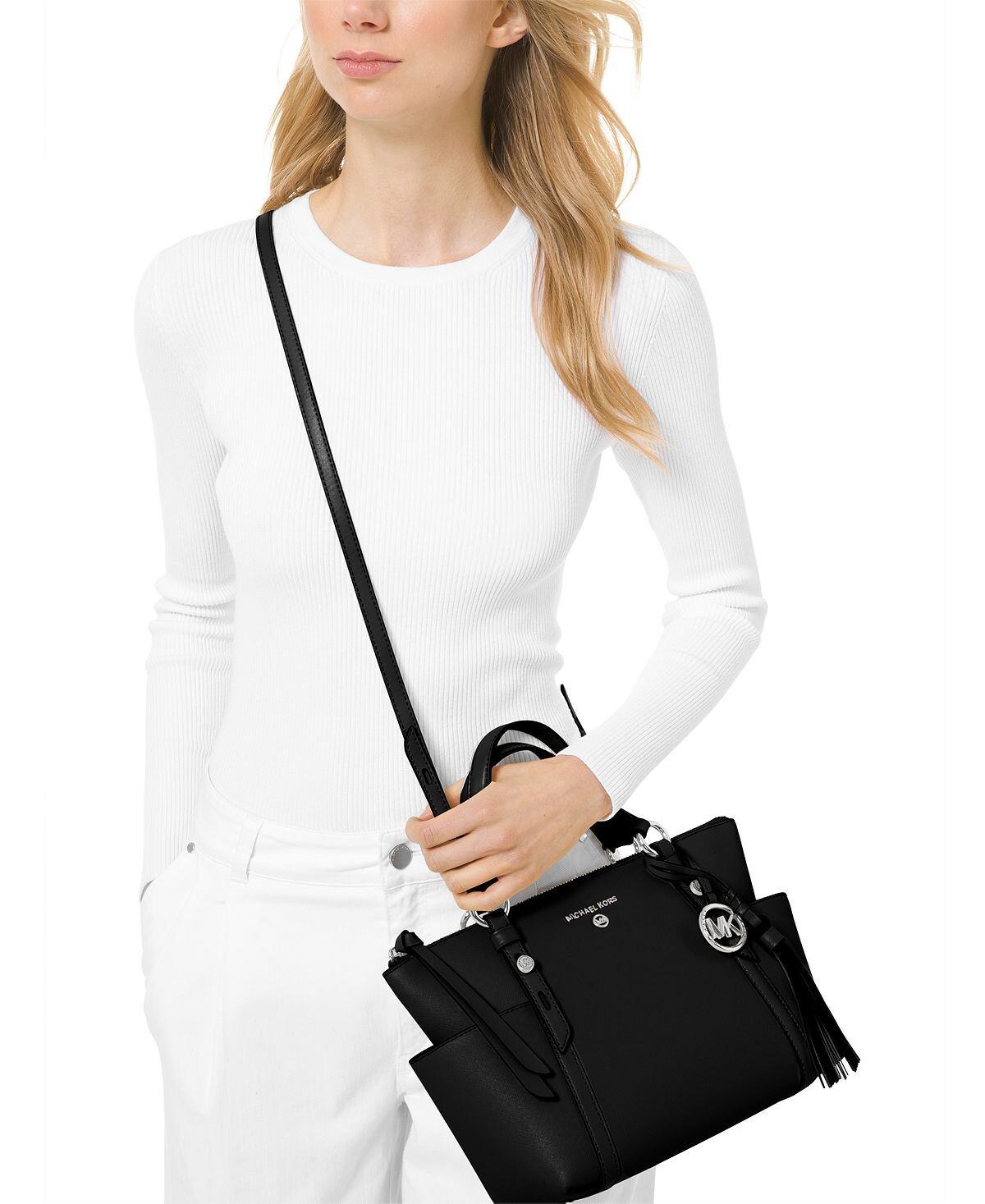 

Маленькая кожаная сумка-тоут на молнии с трансформируемым верхом Sullivan Michael Kors