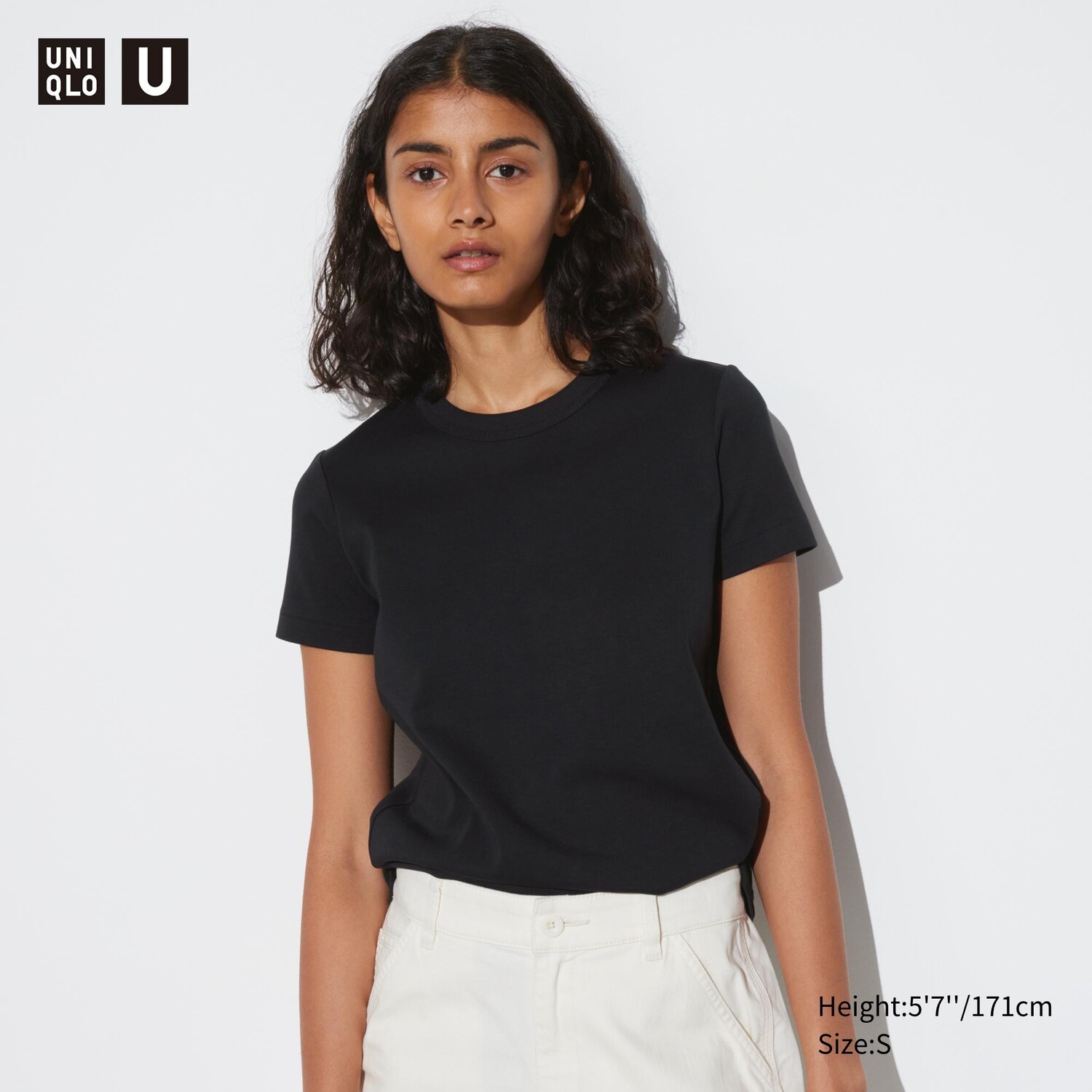 

Футболка с круглым вырезом UNIQLO, черный
