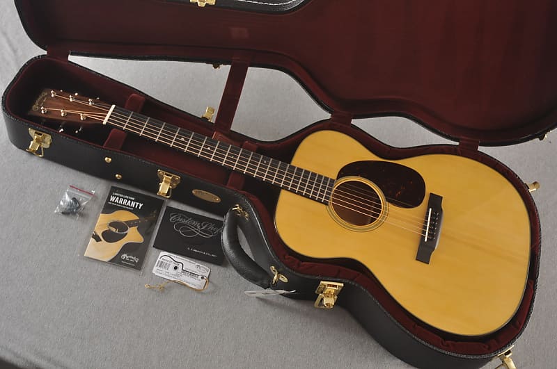 Акустическая гитара Martin Custom Shop 000 18 GE Style Golden Era Adirondack #2714339