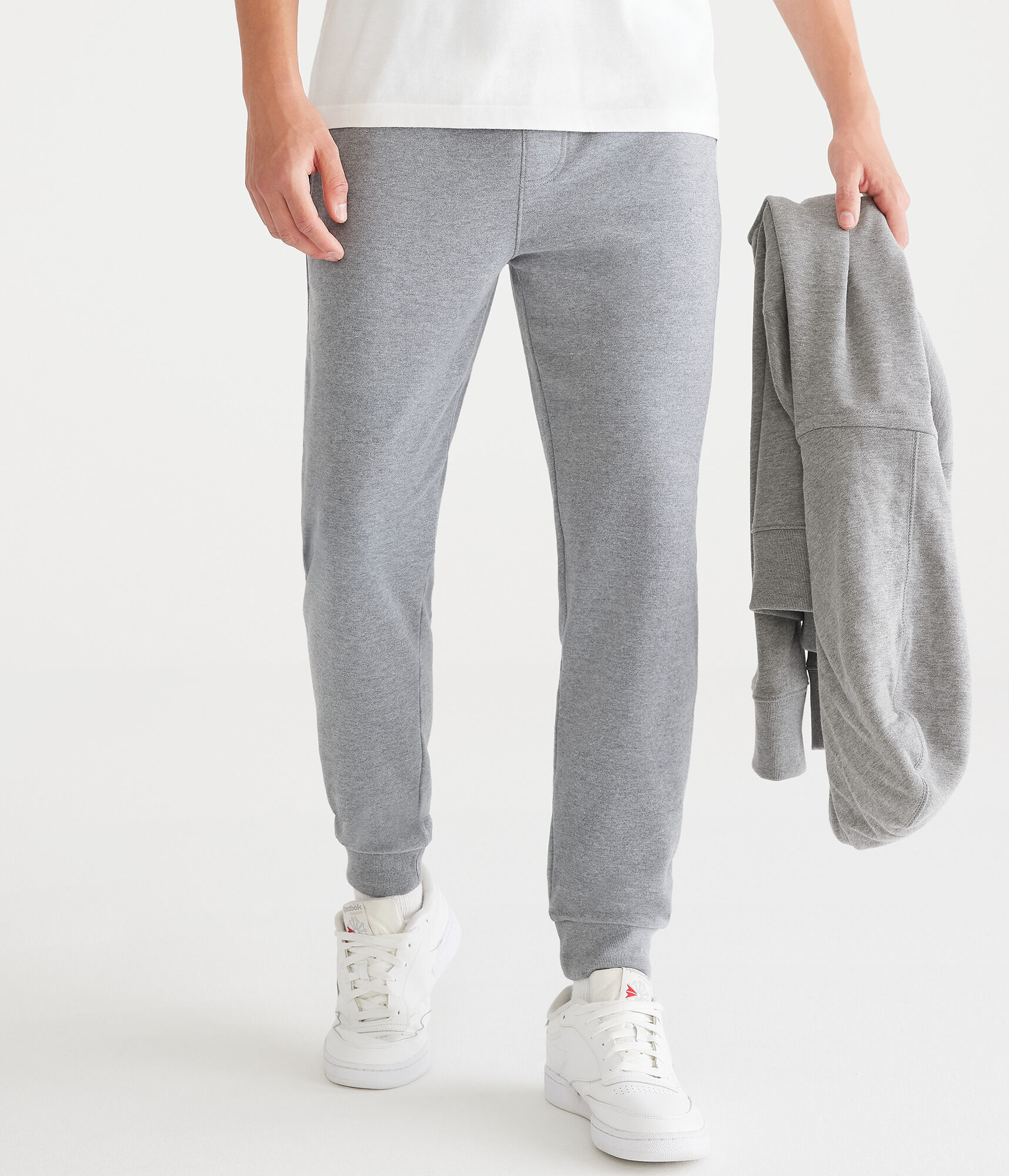 цена Однотонные спортивные штаны для джоггеров Aeropostale, серый