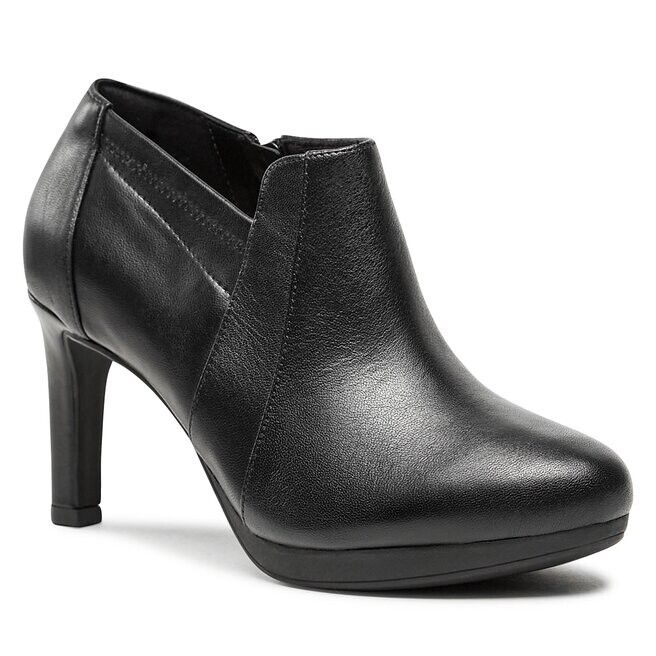

Ботинки Clarks AmbyrHope, черный