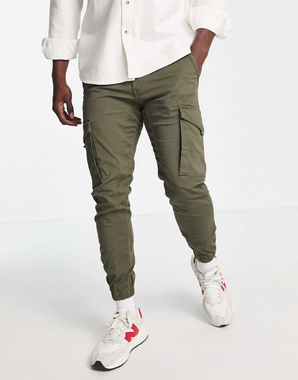 Зеленые брюки карго с манжетами Jack & Jones Intelligence