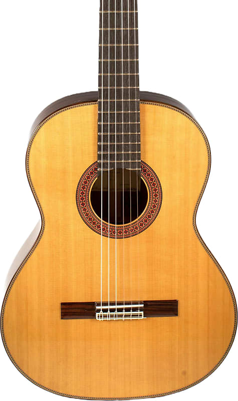 цена Акустическая гитара Alhambra 7P All Solid Wood Classical Guitar w/ Soft Case