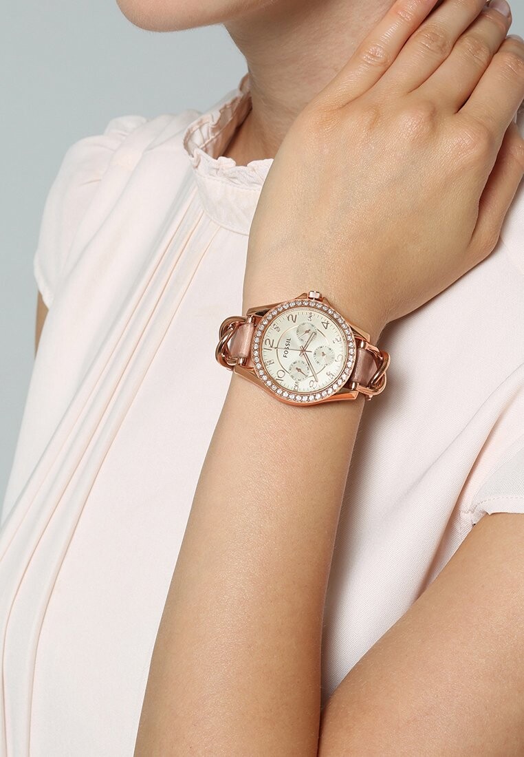 

Часы Fossil