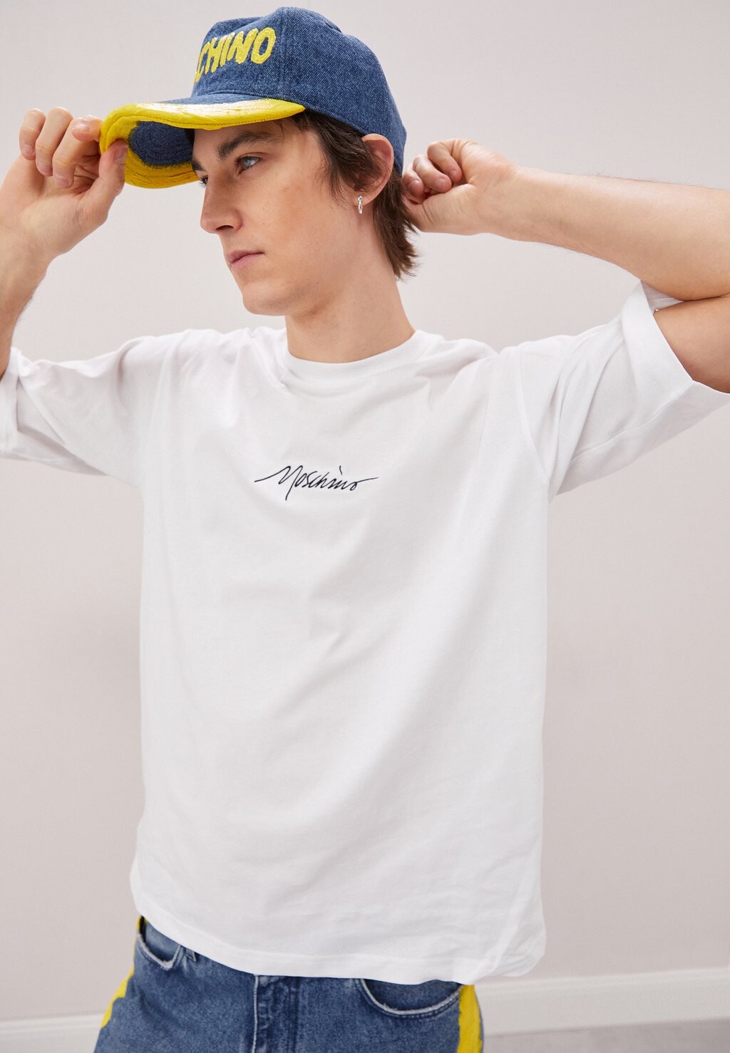 

Футболка с принтом MOSCHINO, белый