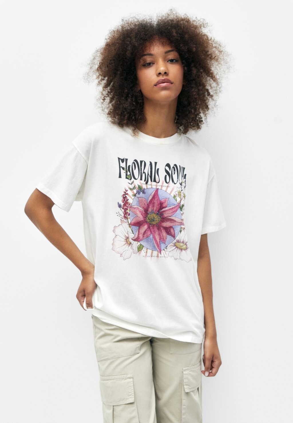 

Футболка с принтом PULL&BEAR, белый