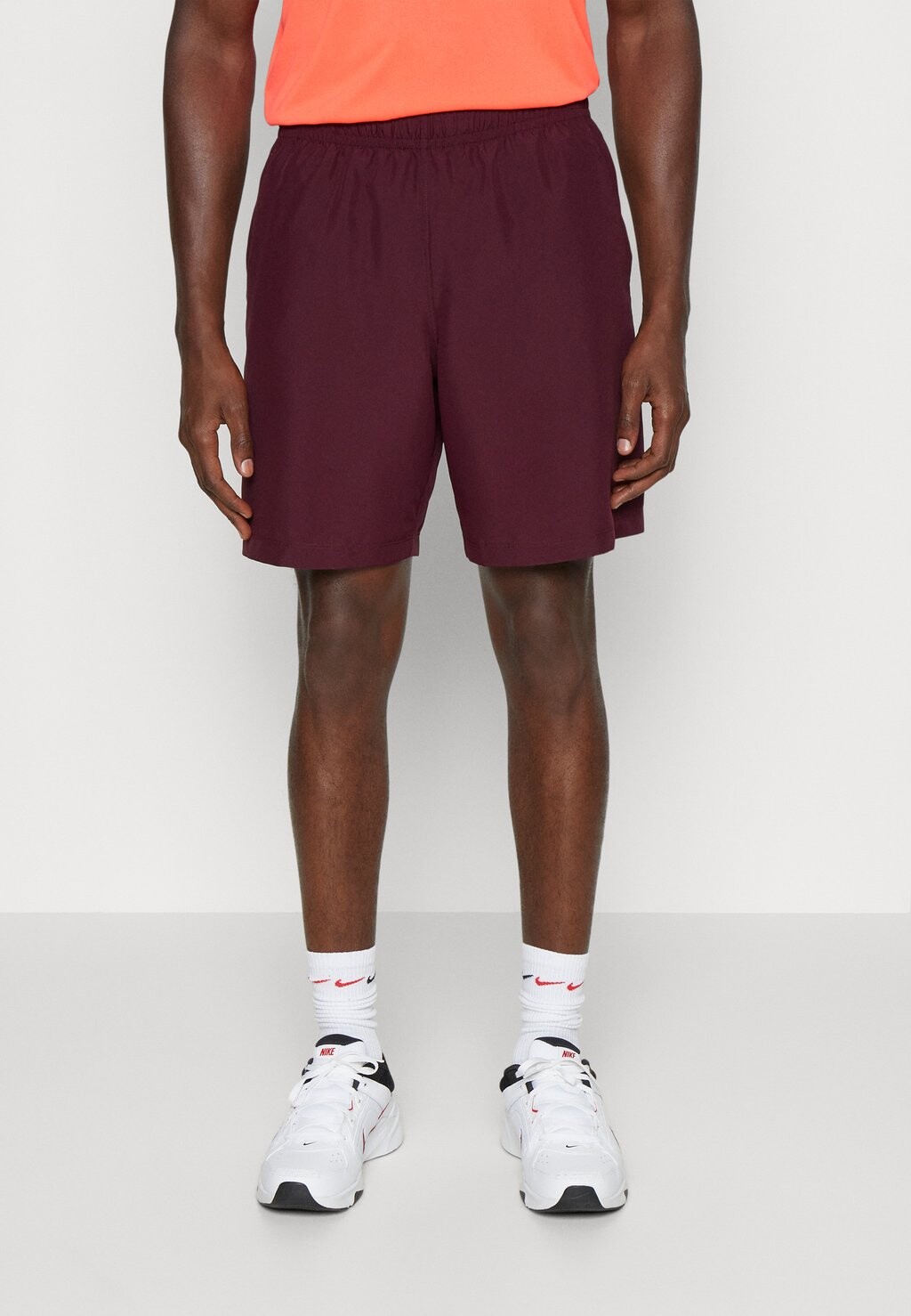 

Спортивные шорты Under Armour