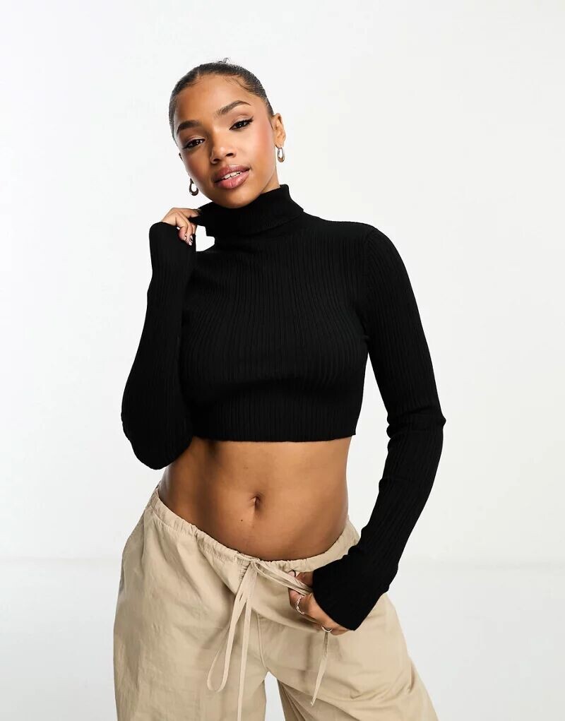 

Черная водолазка в рубчик Miss Selfridge