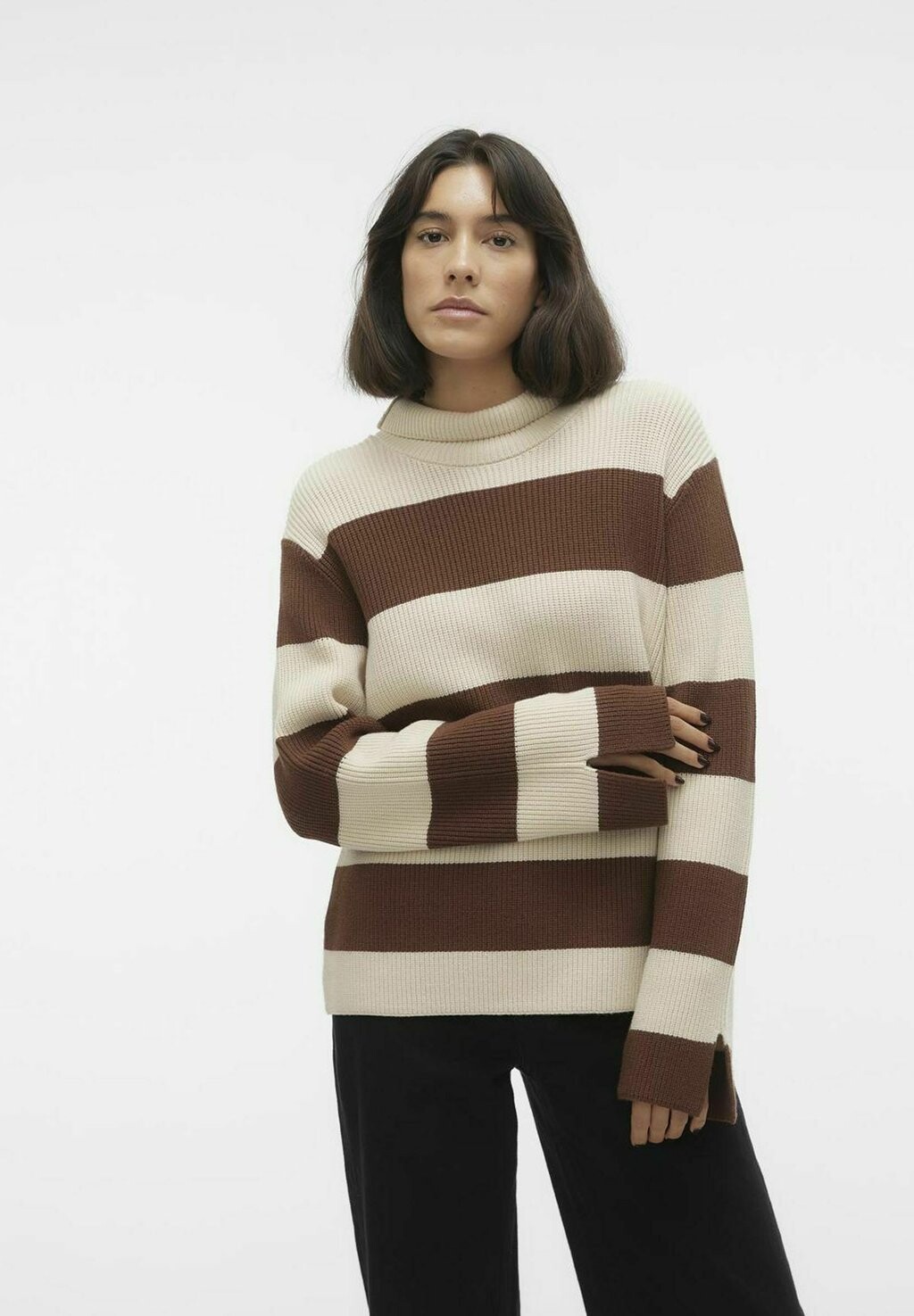 

Свитшот Vero Moda HARRIET HIGH NECK, цвет potting soil