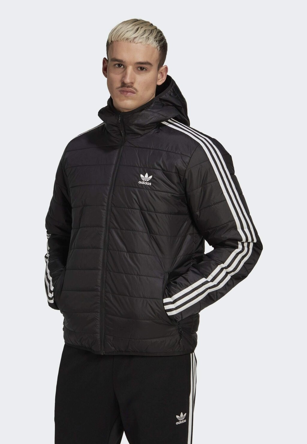 

Зимняя куртка adidas Originals, черный
