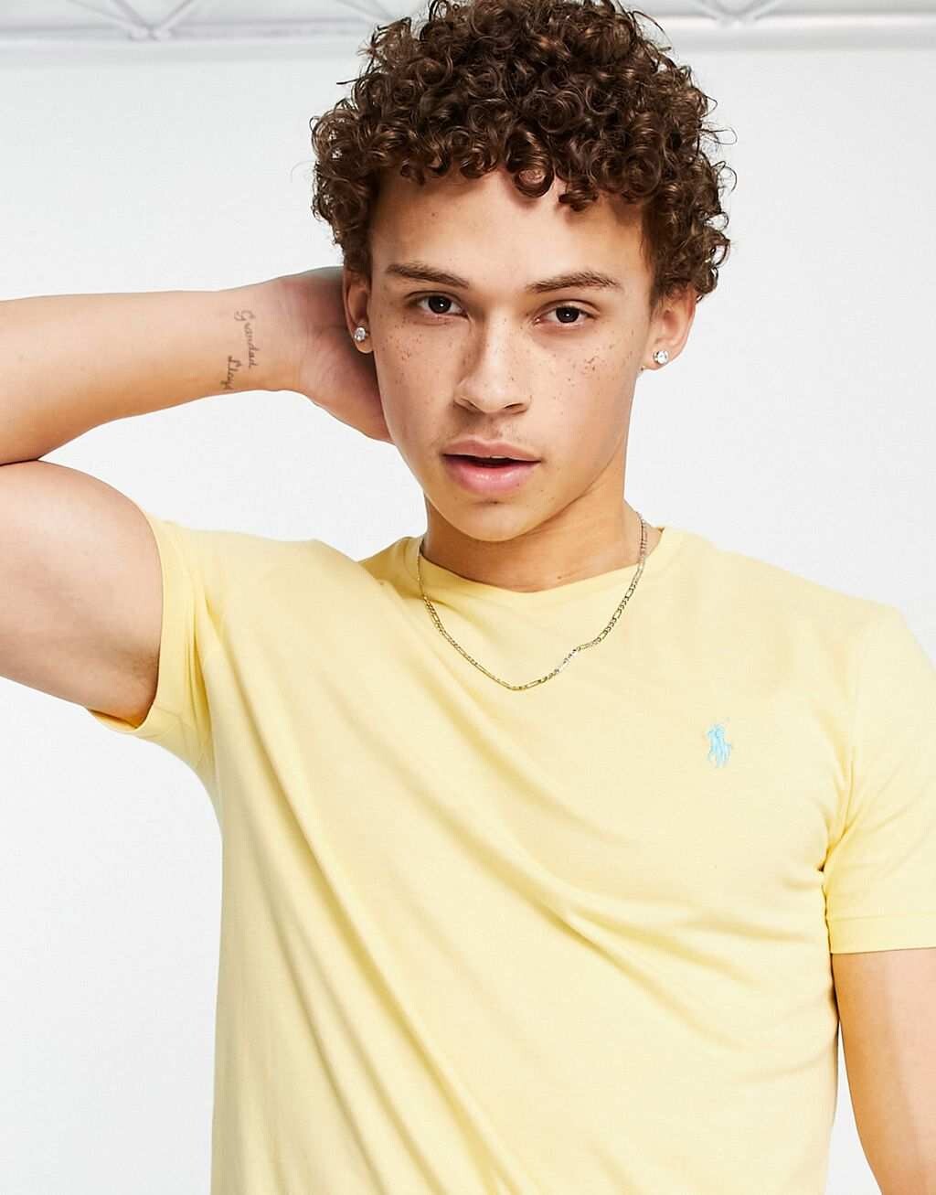 

Желтая футболка с логотипом Polo Ralph Lauren