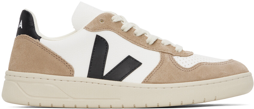 

Бело-коричневые кожаные кроссовки V-10 Veja, цвет Extra white/Black/Sahara