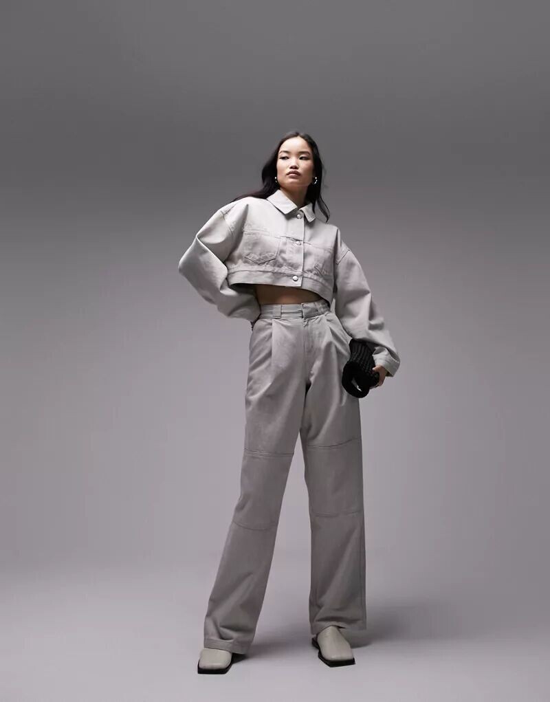 

Координатные джинсы с воздушными штанинами Topshop