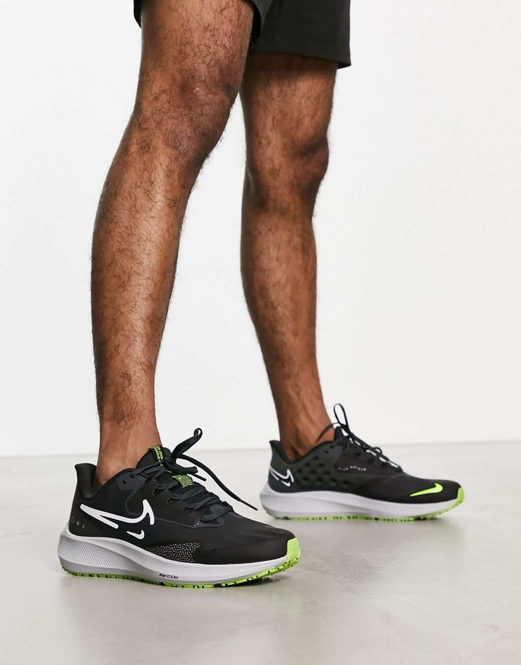 

Черные кроссовки Nike Running Air Zoom Pegasus 39 Shield, Черный