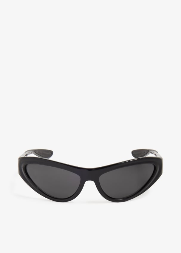 Солнцезащитные очки Dolce&Gabbana DG Essentials, черный цена и фото