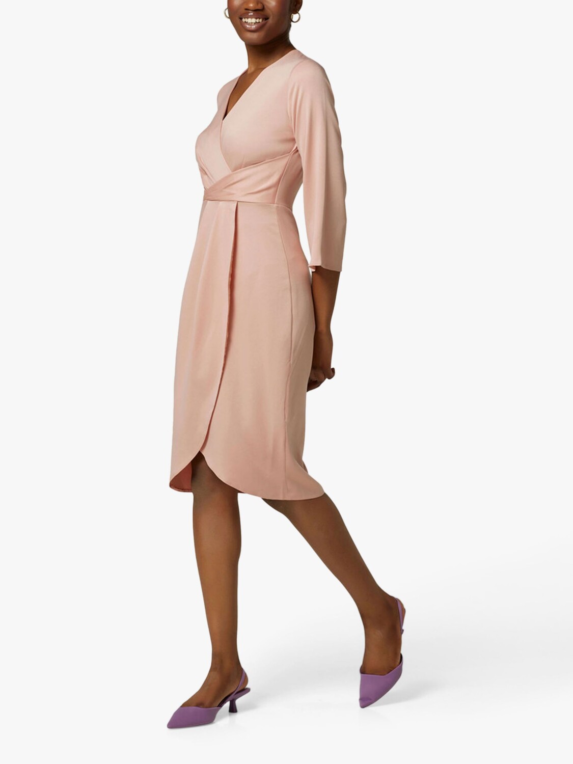 

Платье миди со складками и запахом Closet London, розовый