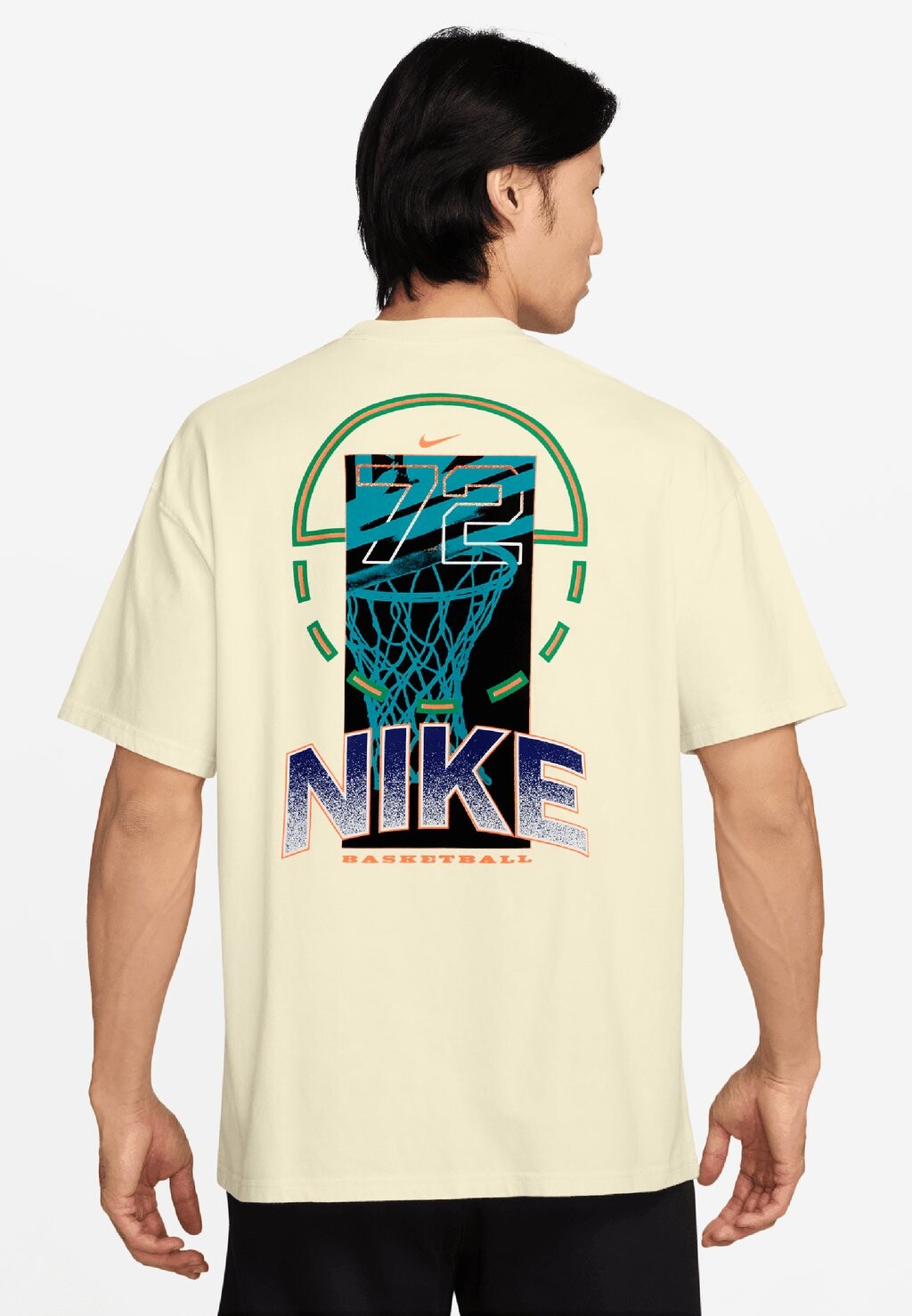 

Принт на футболке TEE Nike, кремовый