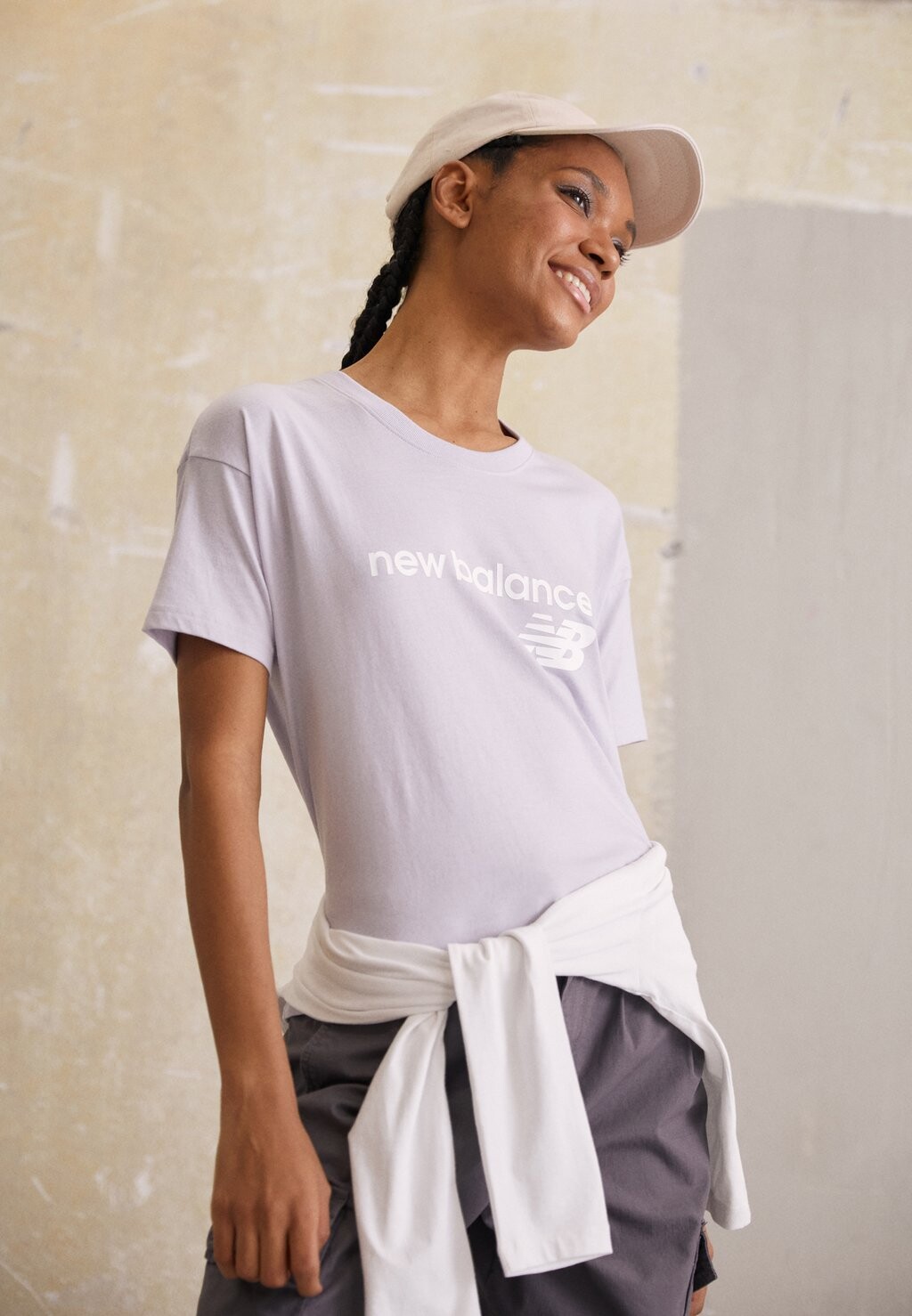 

Футболка с принтом New Balance, фиолетовый