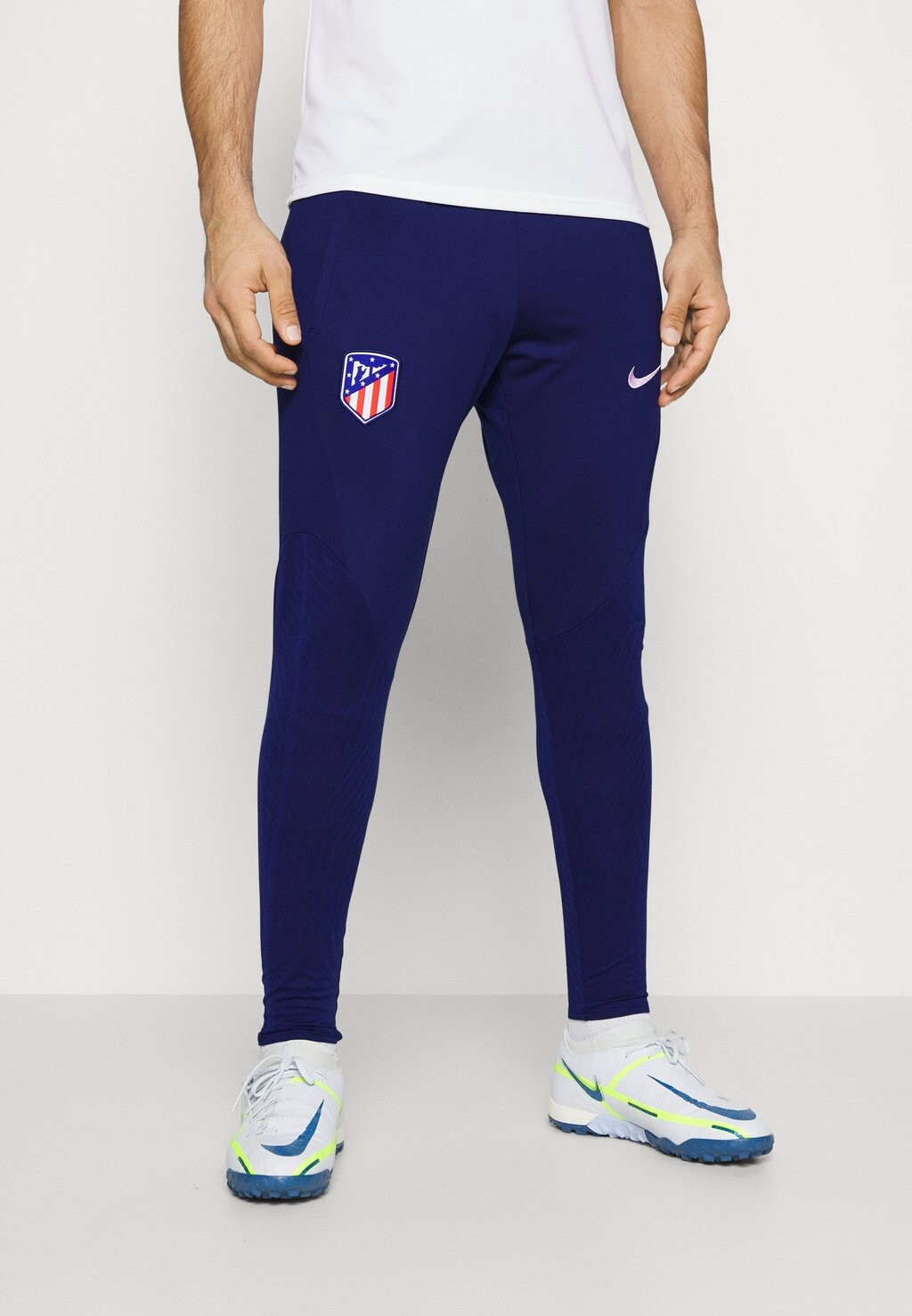 

Team ATLETICO MADRID STRIKE PANT Nike, синий пустота/царственный розовый