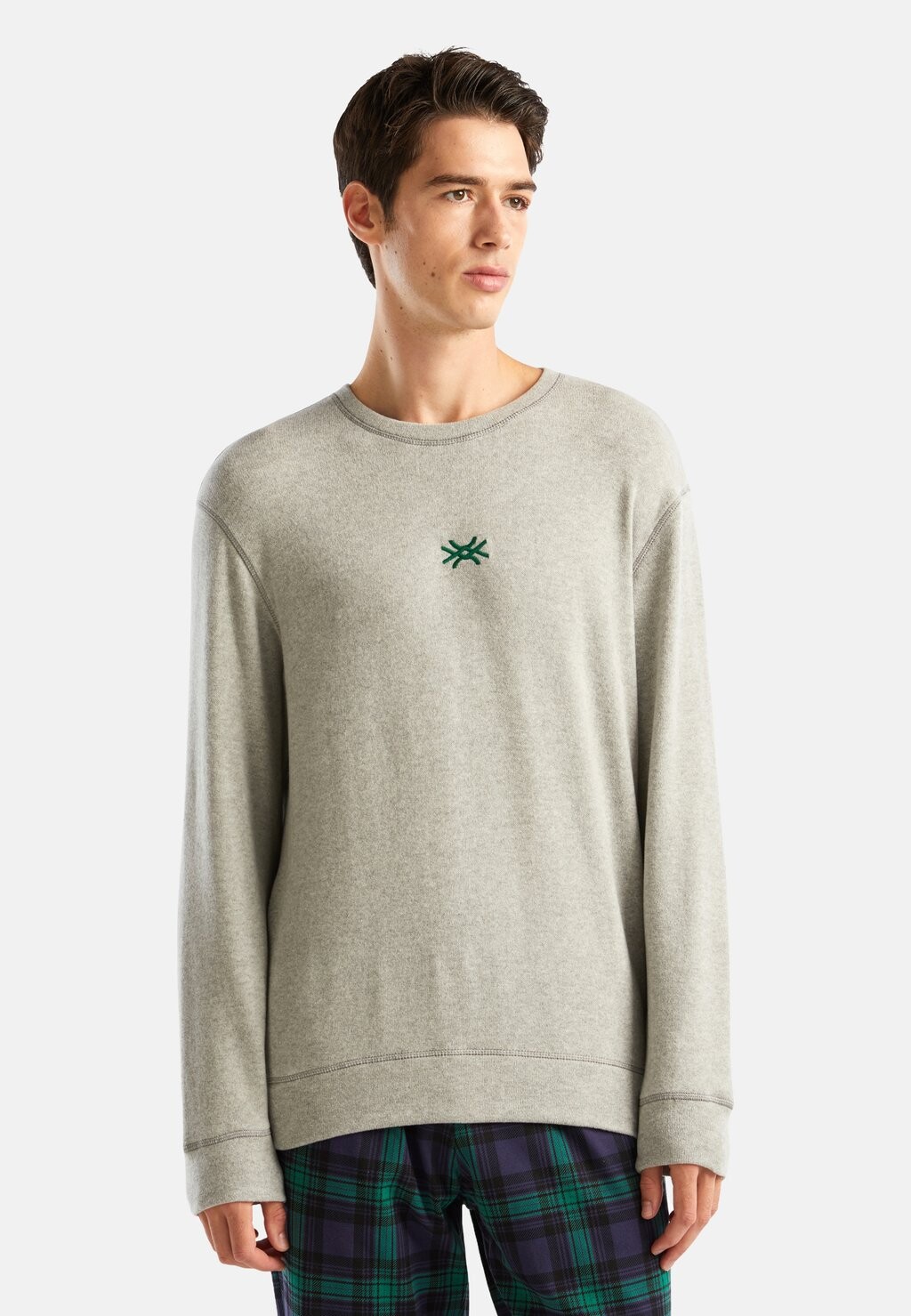 

Свитер Embroidered Logo United Colors of Benetton, цвет grey