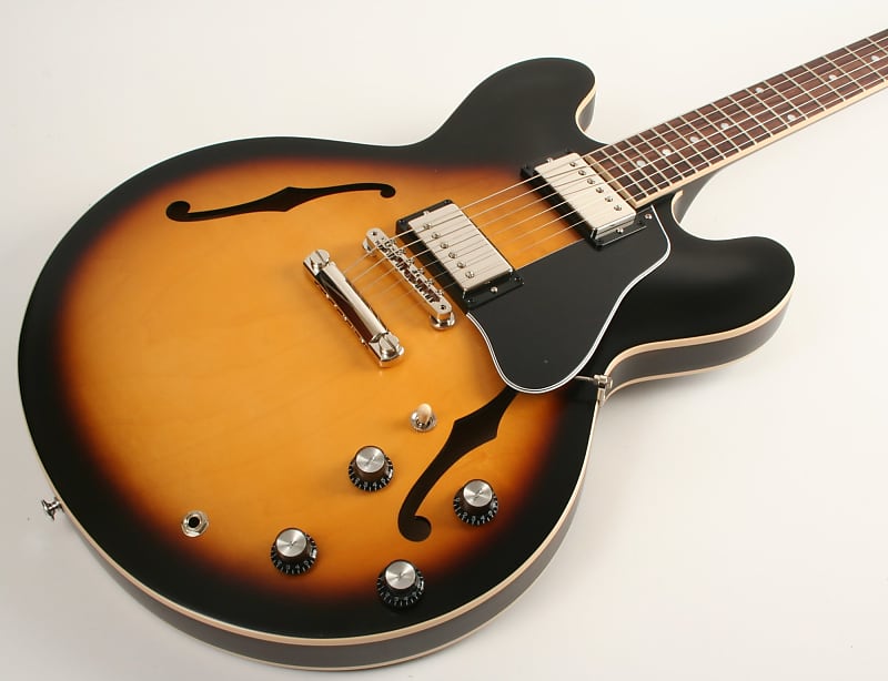 Электрогитара Gibson ES-335 Satin Modern Collection Vintage Burst 204630007