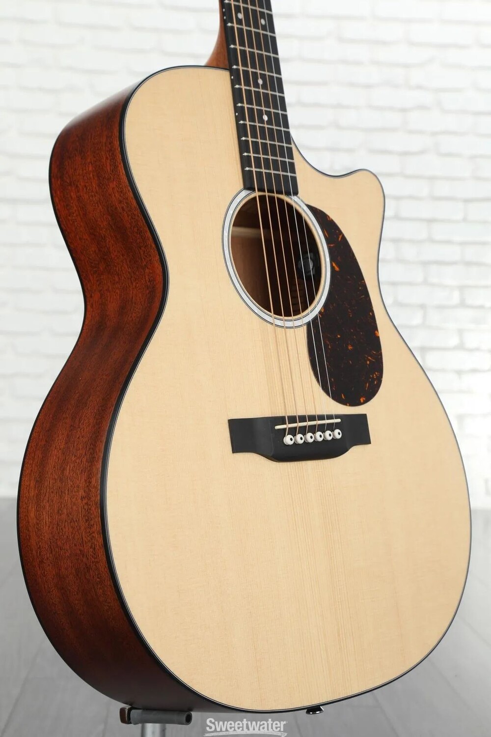 

Акустически-электрическая гитара Martin GPC-11E Road Series - Natural