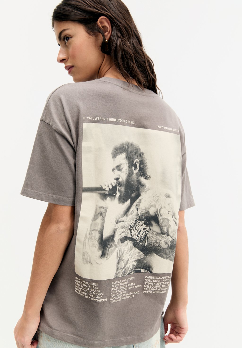 

Футболка с принтом POST MALONE PULL&BEAR, цвет brown