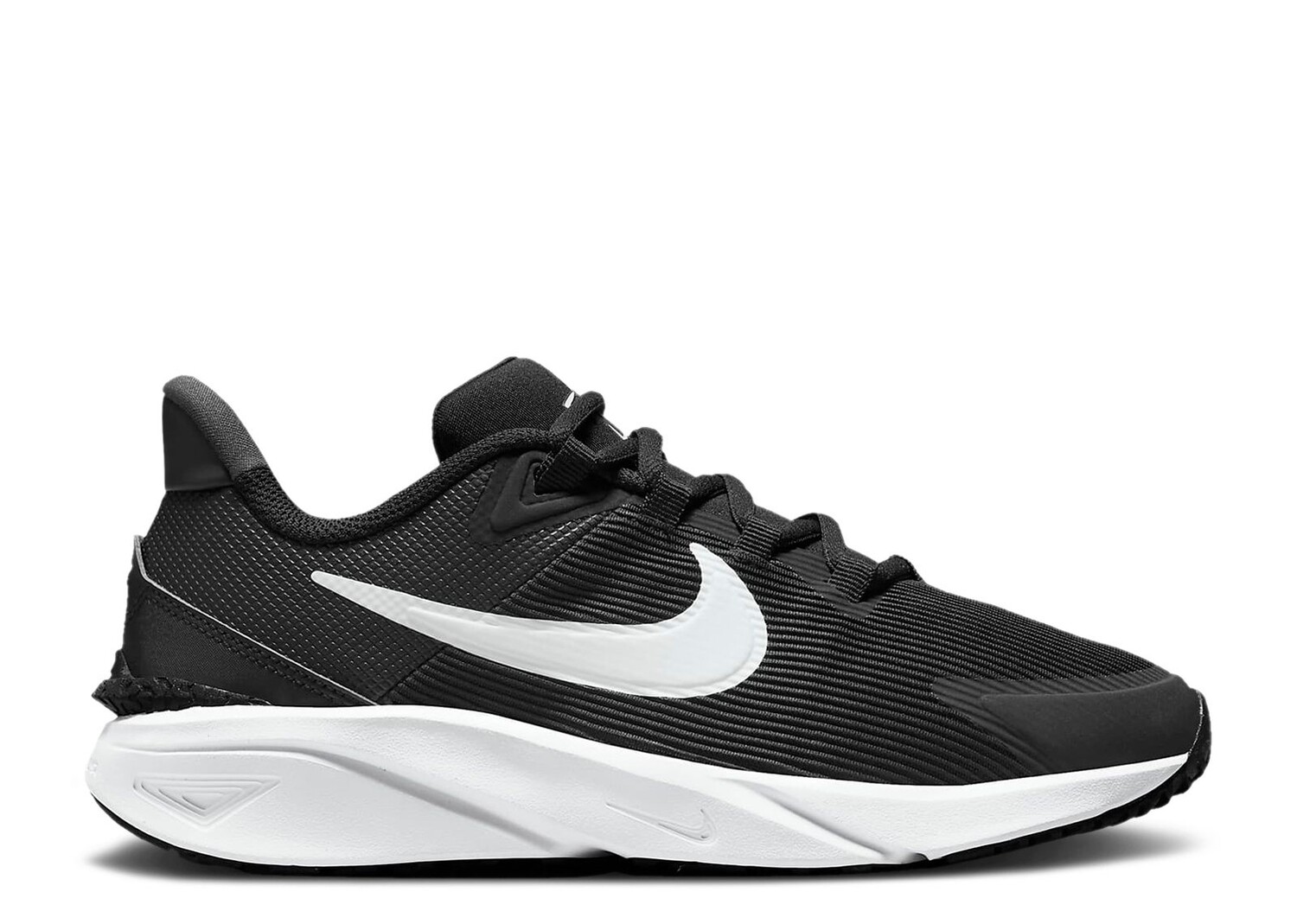 

Кроссовки Nike Star Runner 4 Gs 'Black White', черный