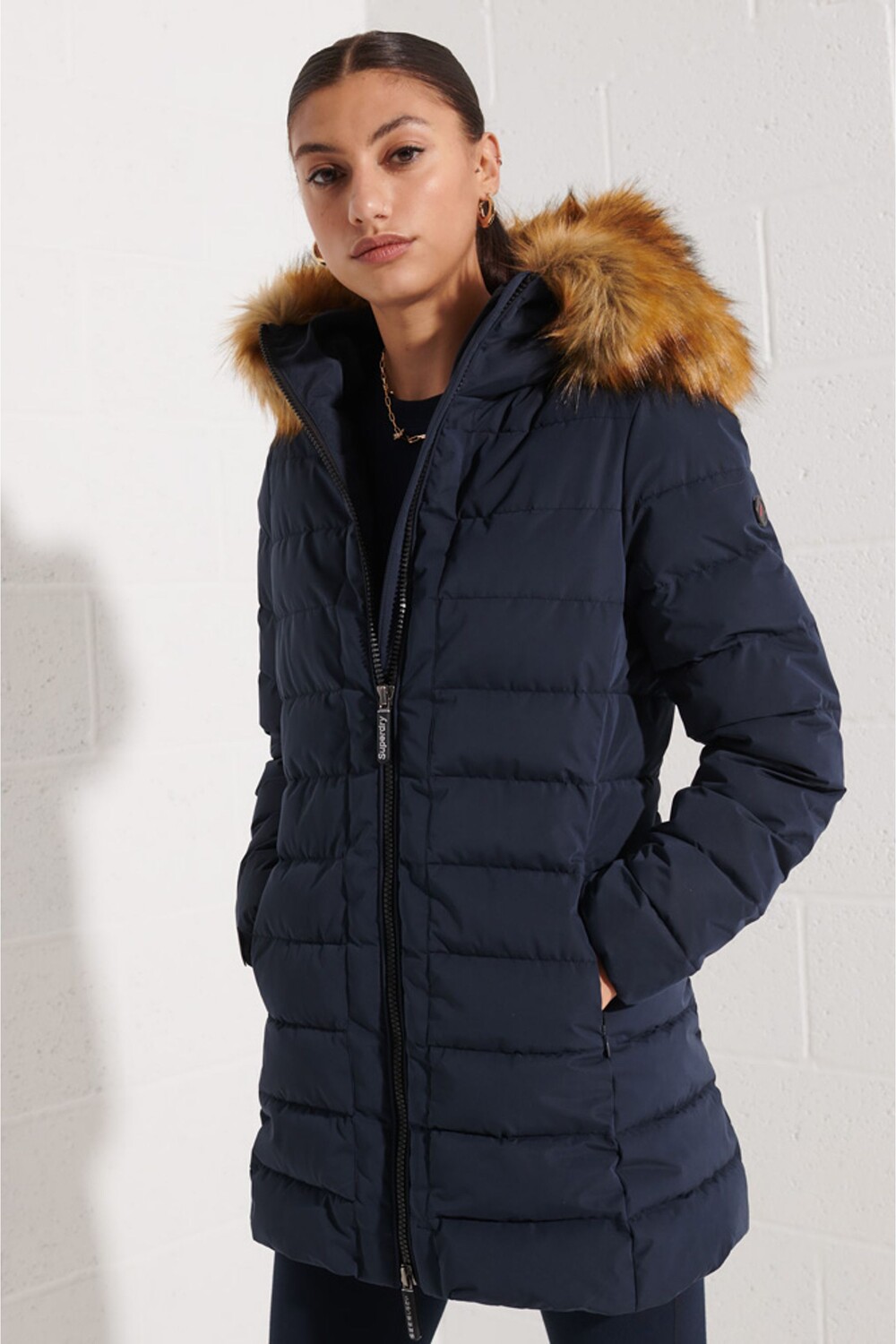 

Пуховик Arctic Tall Superdry, синий