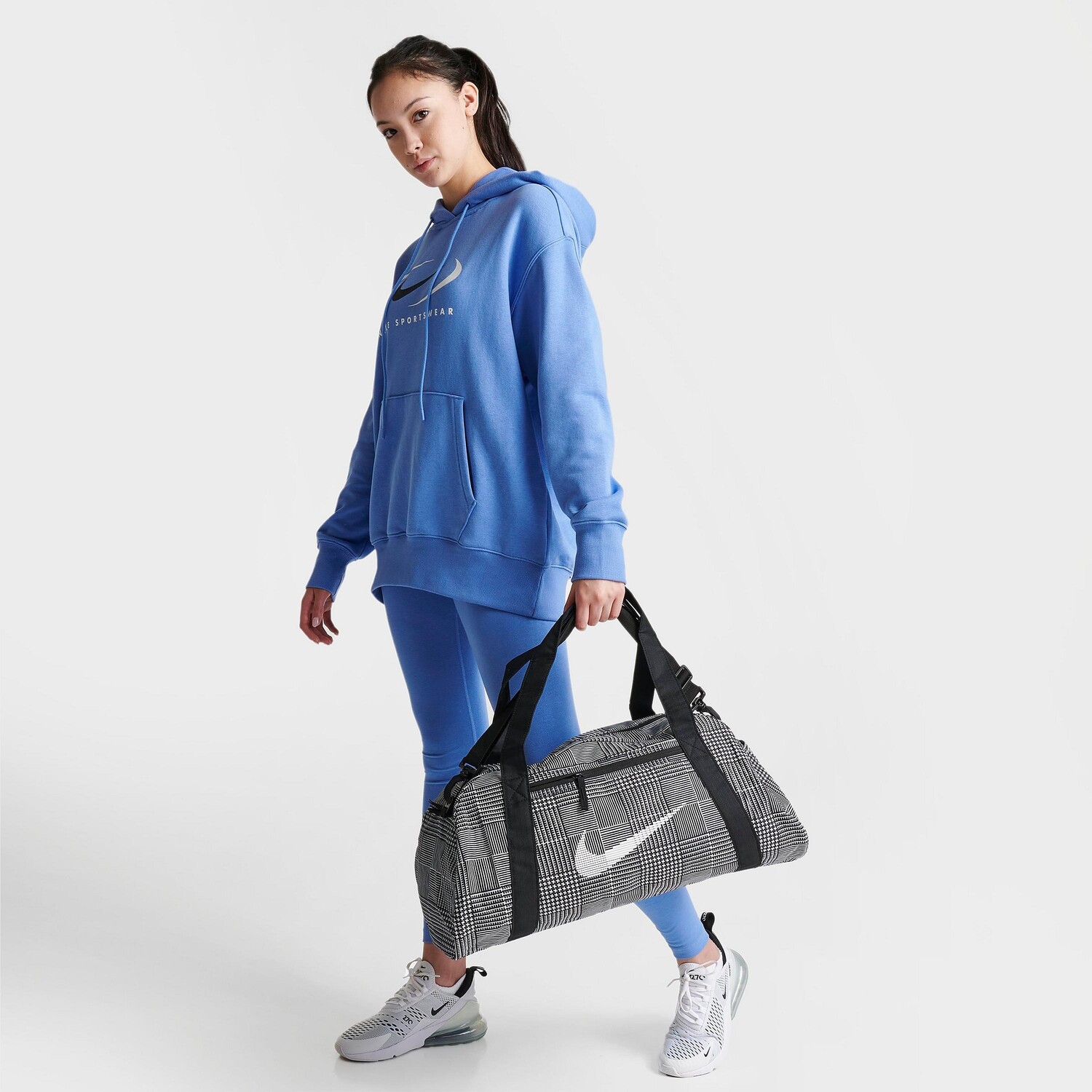 

Женская спортивная сумка Nike в клетку, черный