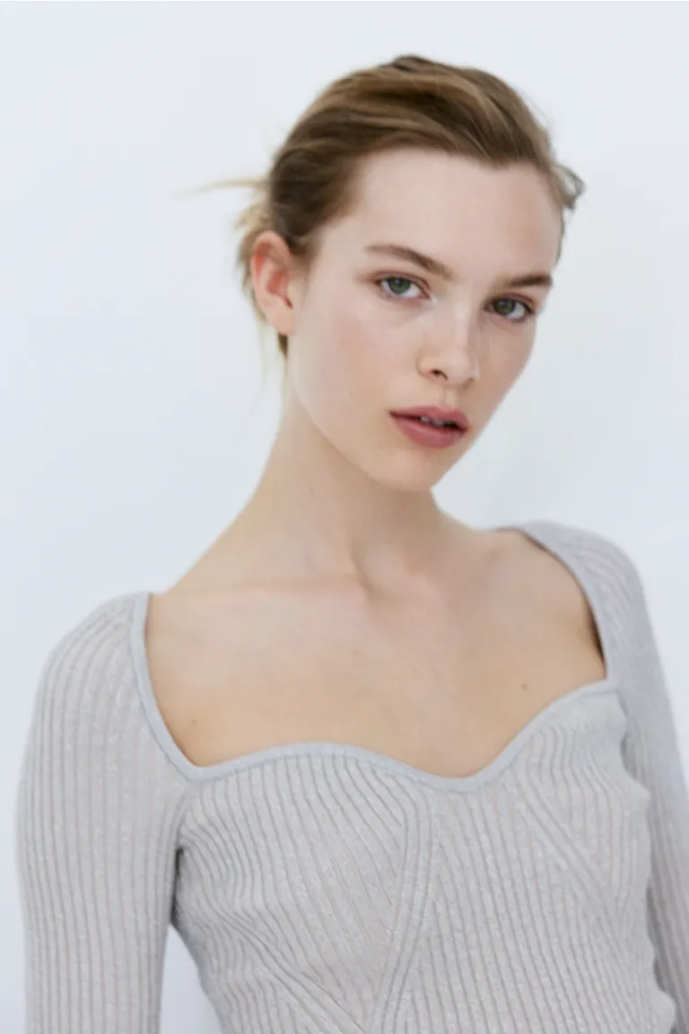 

Свитер эластичной вязки H&M, серый