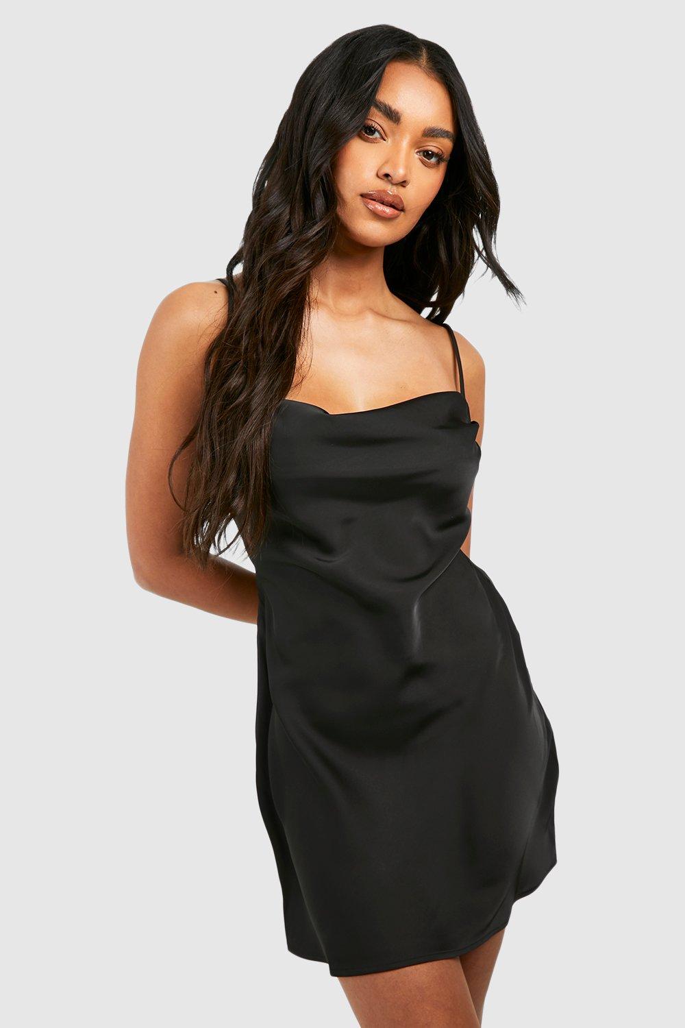 Атласное мини-платье-комбинация с воротником-хомутом boohoo, черный цена и фото