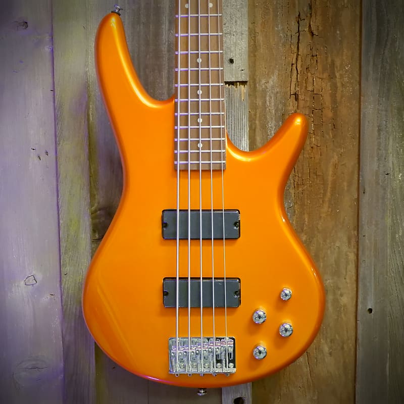Басс гитара Ibanez GSR205-ROM Gio 5-String Bass - Roadster Orange Metallic ibanez gio gsr206b wnf walnut flat 6 струнная бас гитара