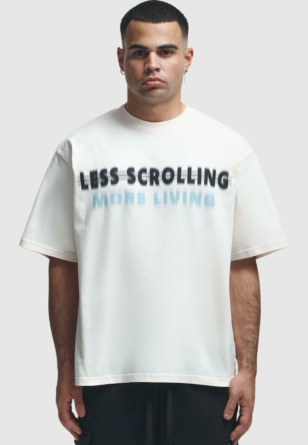 

Футболка с принтом Less Scrolling 2Y Studios, цвет off white