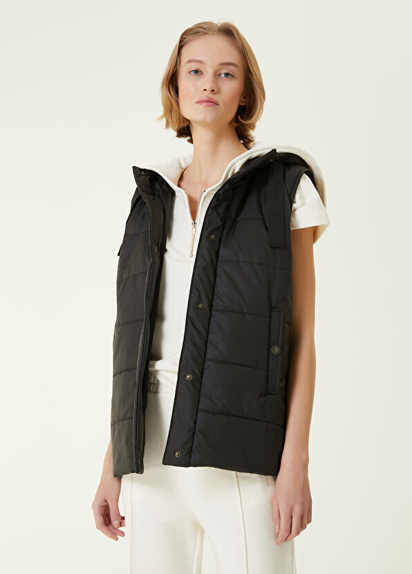 

Жилет с капюшоном Beymen Collection, черный