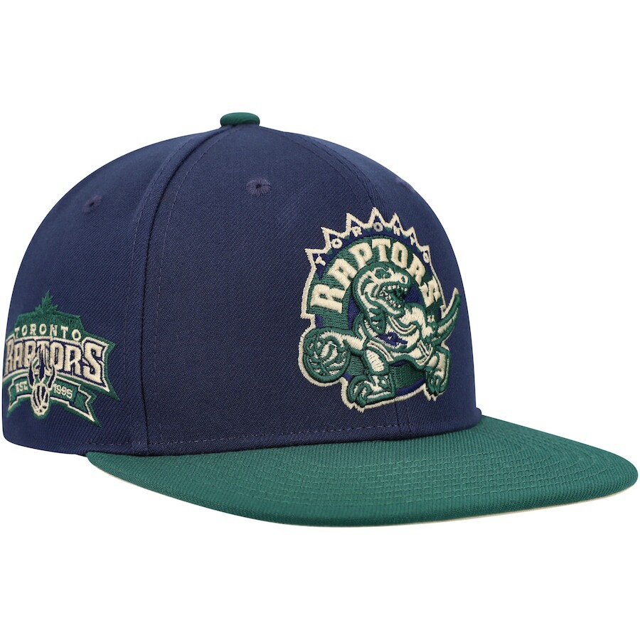 

Бейсболка Mitchell & Ness Toronto Raptors, нави