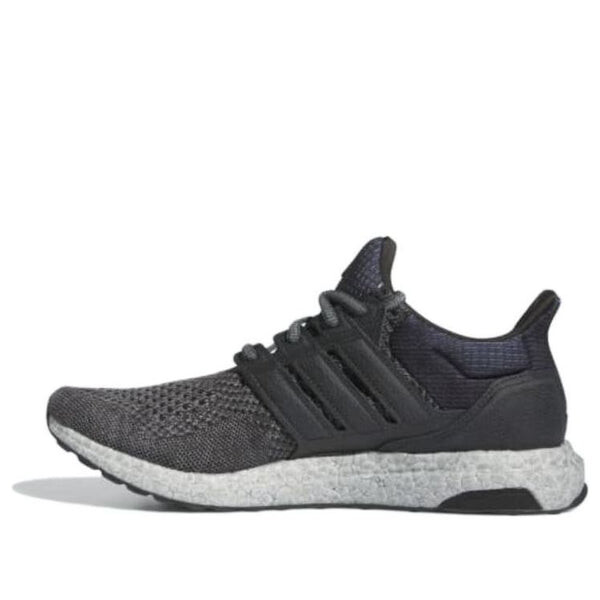 

Кроссовки ультрабуст 1.0 Adidas, серый