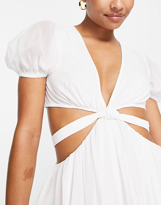 

Белое мягкое многоярусное мини-платье с завязкой на талии ASOS DESIGN Petite