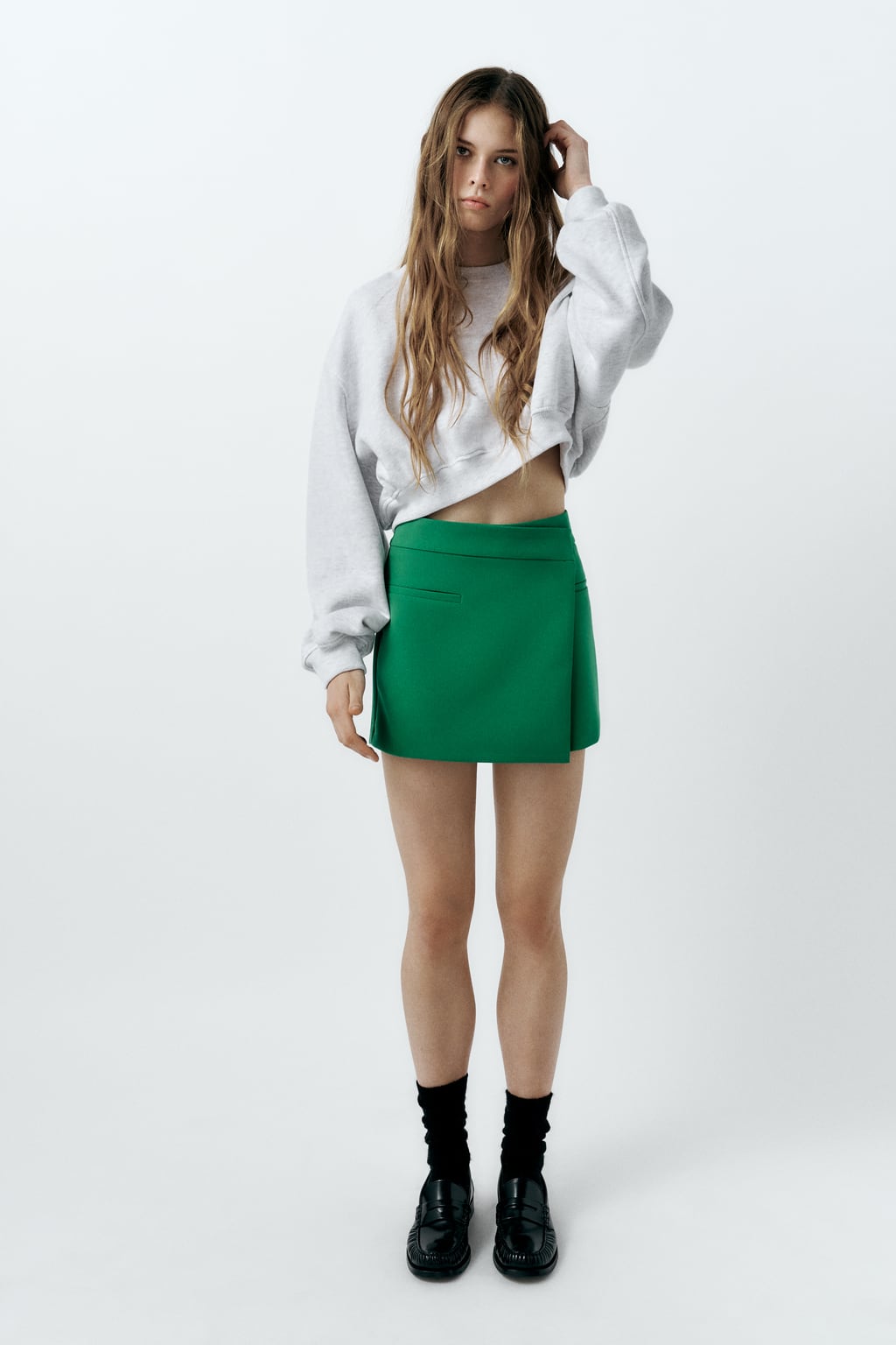 Асимметричная юбка ZARA, зеленый юбка zara лаконичная 48 размер