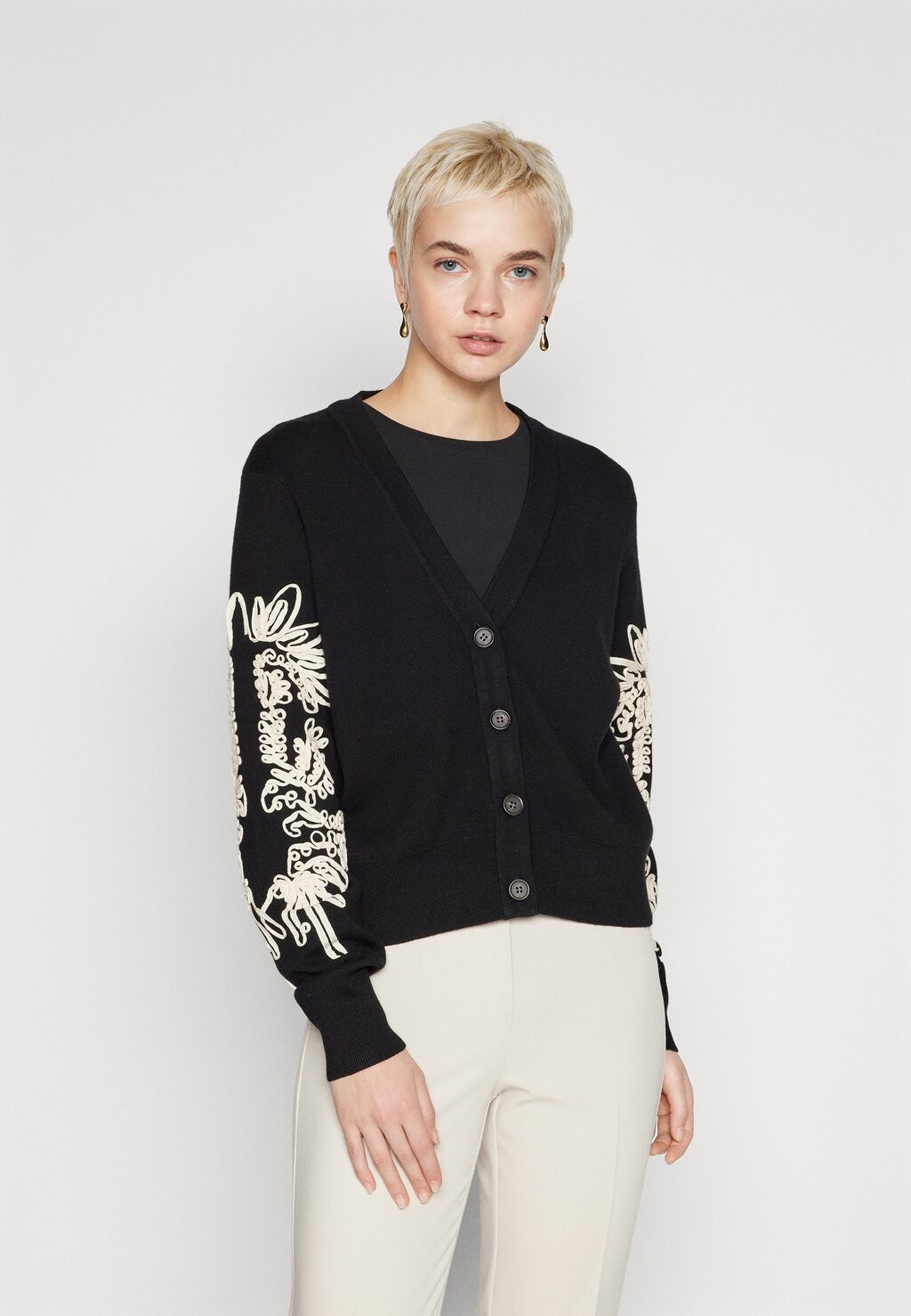 

Кардиган Objjoana Cardigan Object, цвет black detail/sandshell embroidery
