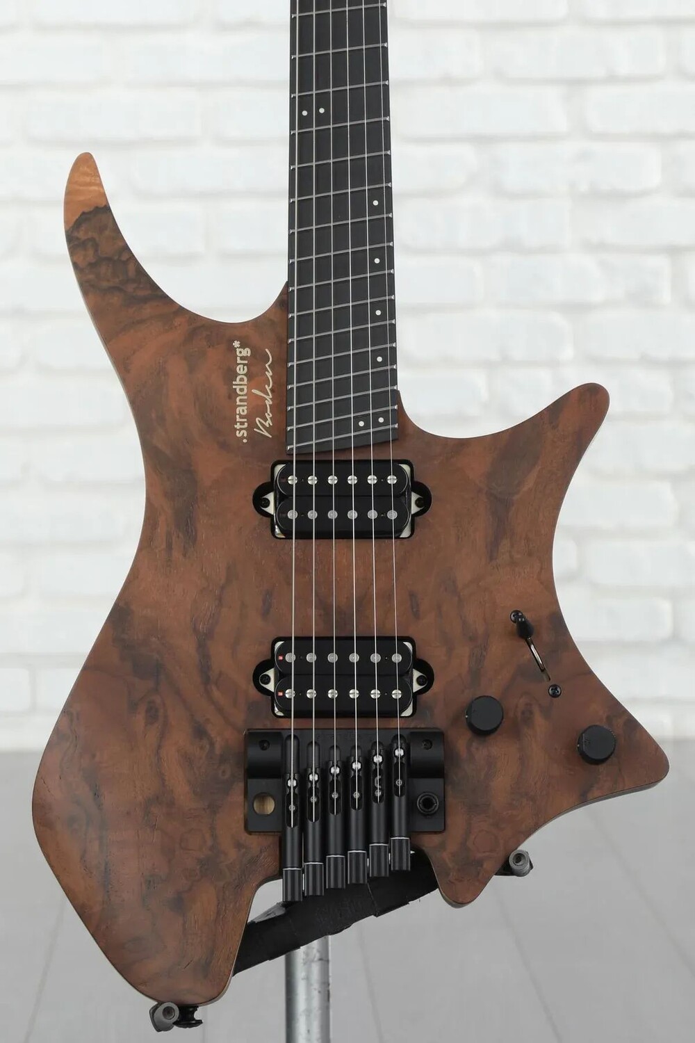 

Электрогитара Strandberg Boden Prog NX 6 - натуральный ореховый кап, эксклюзив Sweetwater