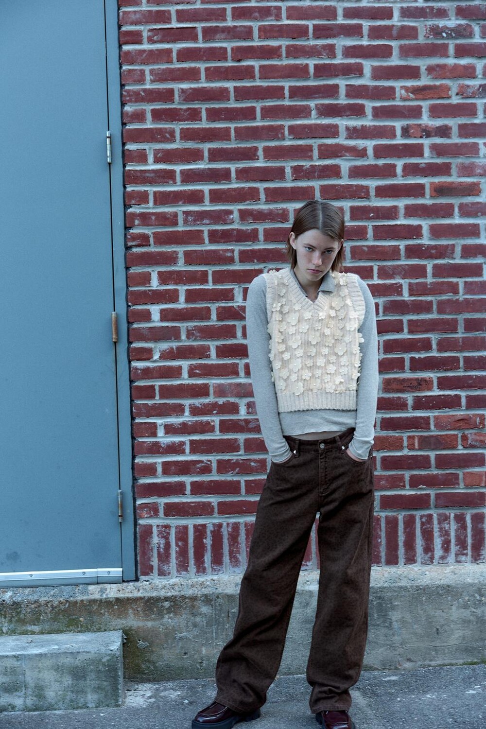 

Джинсы TRF slouchy с животным принтом ZARA, цвет leopard