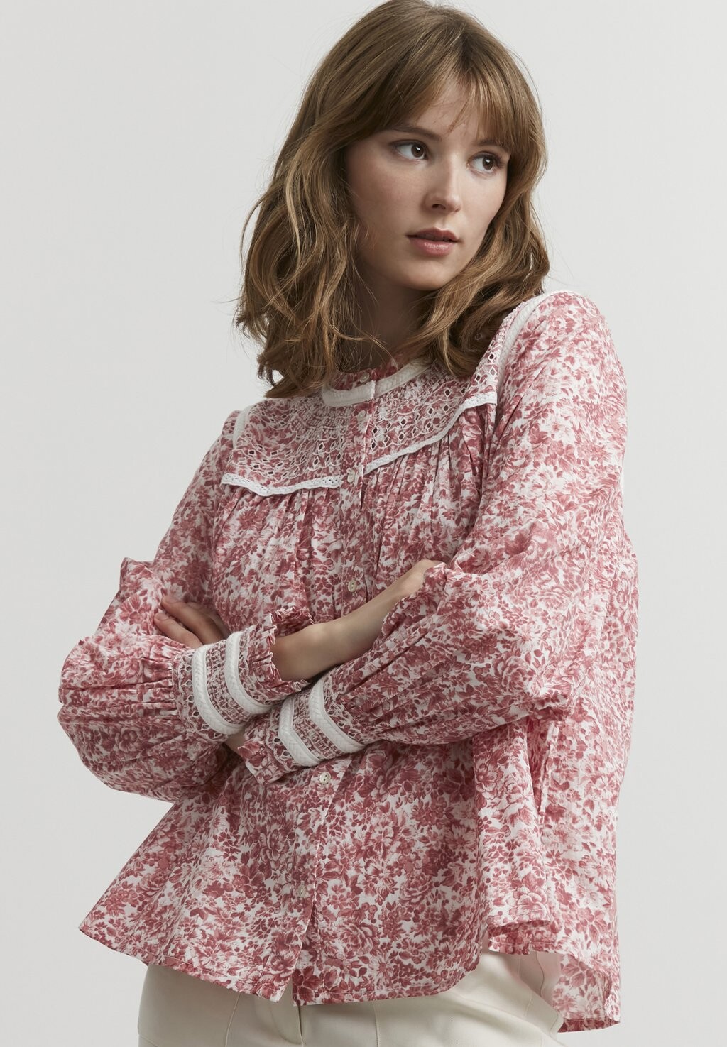 

Рубашка Atelier Rvee с длинным рукавом, розовый