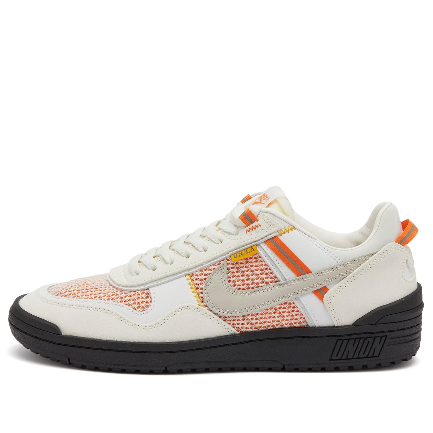 

Кроссовки Nike X Union La Field General Sp, цвет Ivory & Bright Mandarin