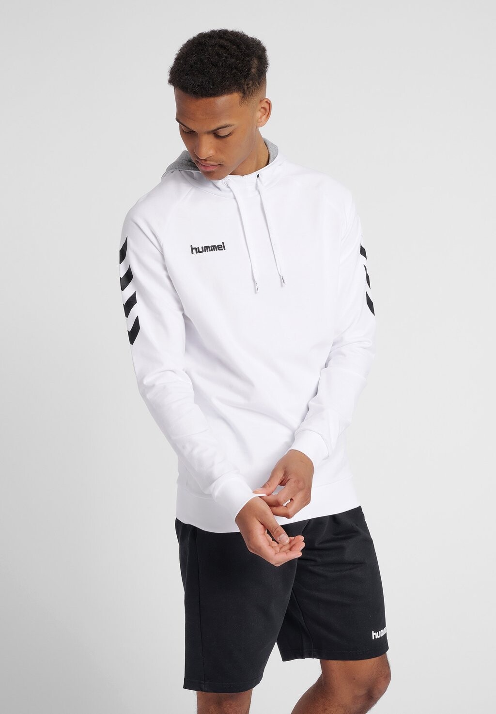 

Толстовка с капюшоном Hummel, белый