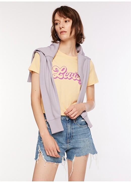 

Коричневая женская футболка Levis, Коричневый